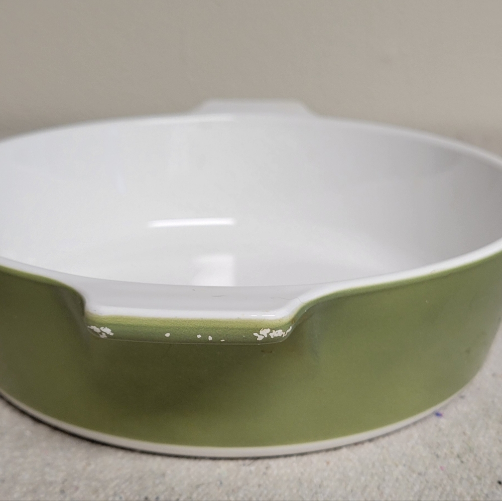 Vintage Corningware - Picture 4 of 12
